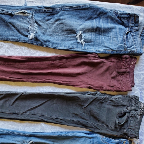 Jean's bundle - Picture 4 of 4